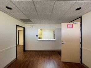 1805 N California St, Stockton, CA for lease Interior Photo- Image 1 of 8