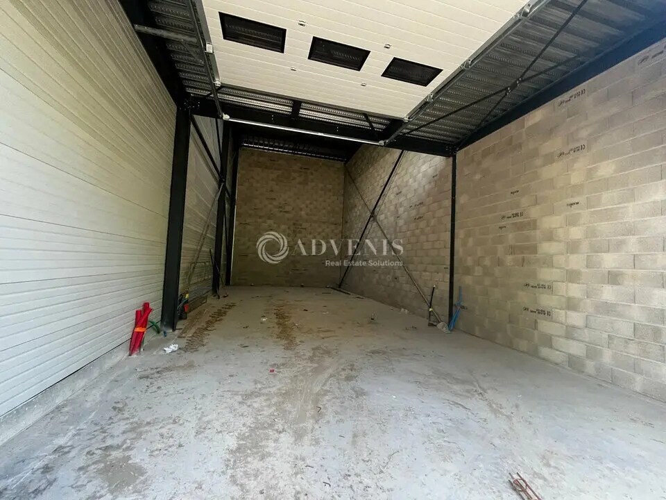 Flex in Bischheim for lease Building Photo- Image 1 of 7