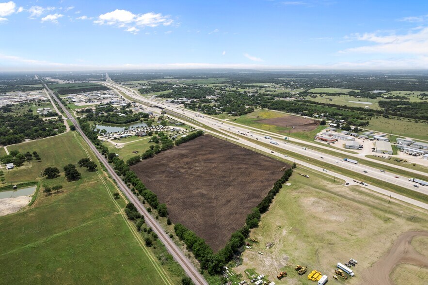 Northbound IH 35, Elm Mott, TX for sale - Building Photo - Image 3 of 5