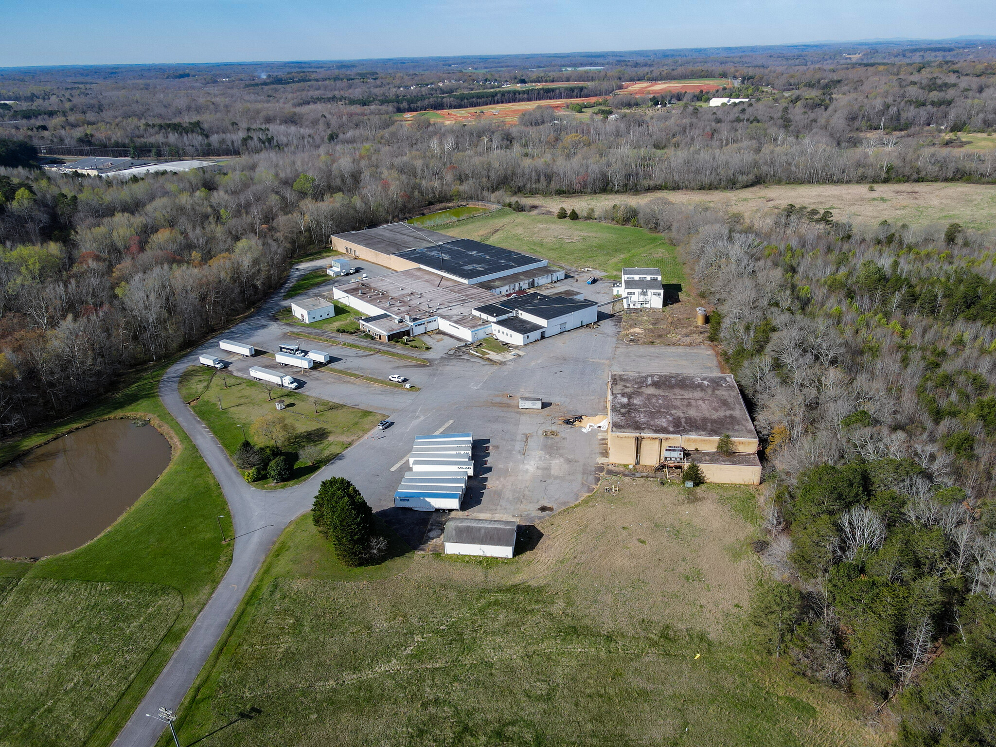 288 Whitehouse Dr, Lincolnton, NC for sale Building Photo- Image 1 of 23