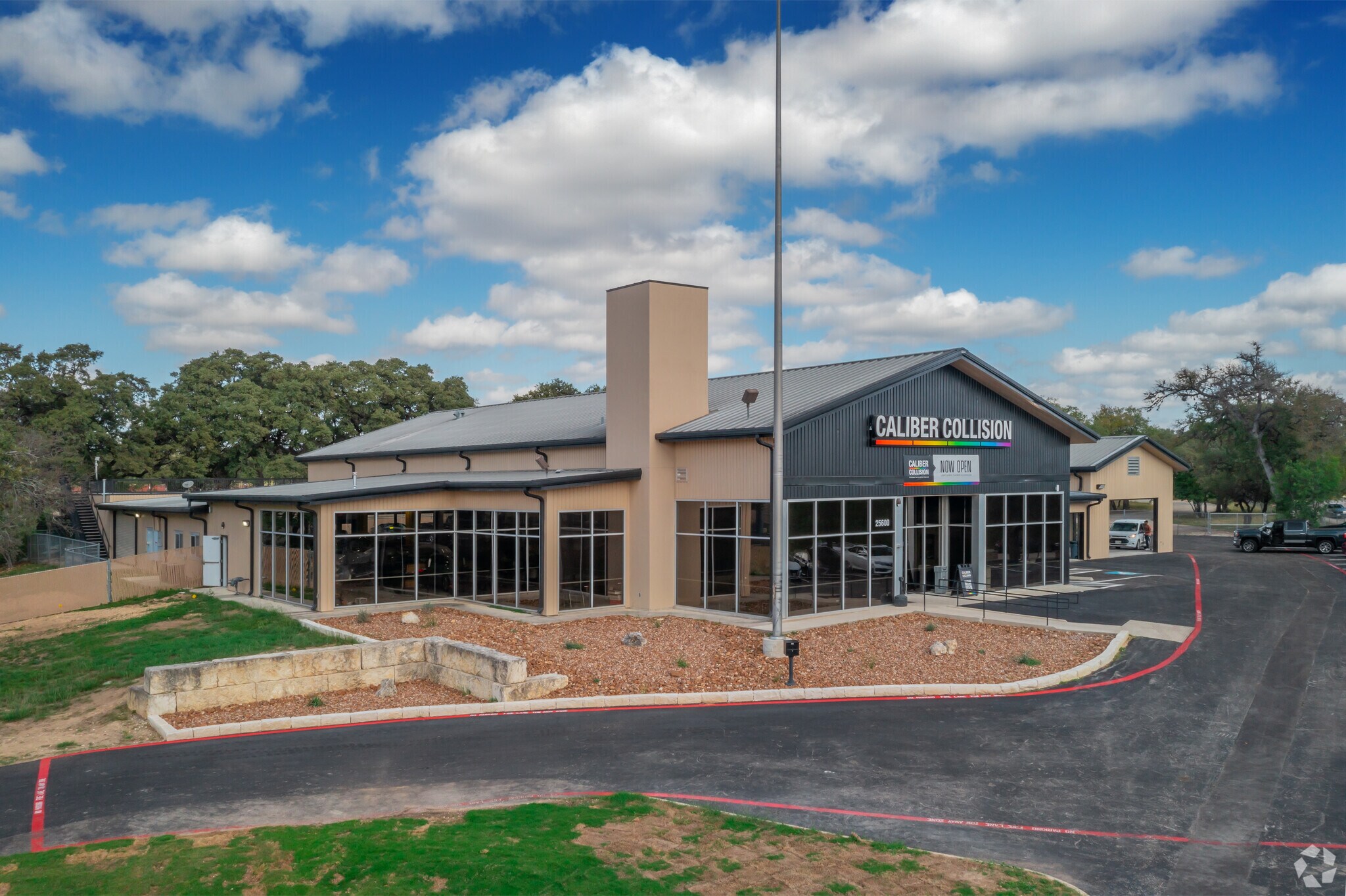 25600 Interstate 10 W, Boerne, TX for sale Primary Photo- Image 1 of 1