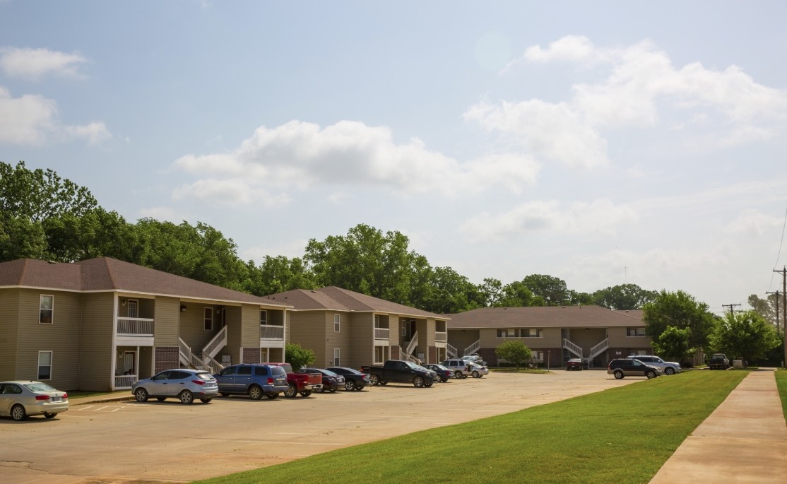 3398 E 6th Ave, Stillwater, OK for sale Primary Photo- Image 1 of 1