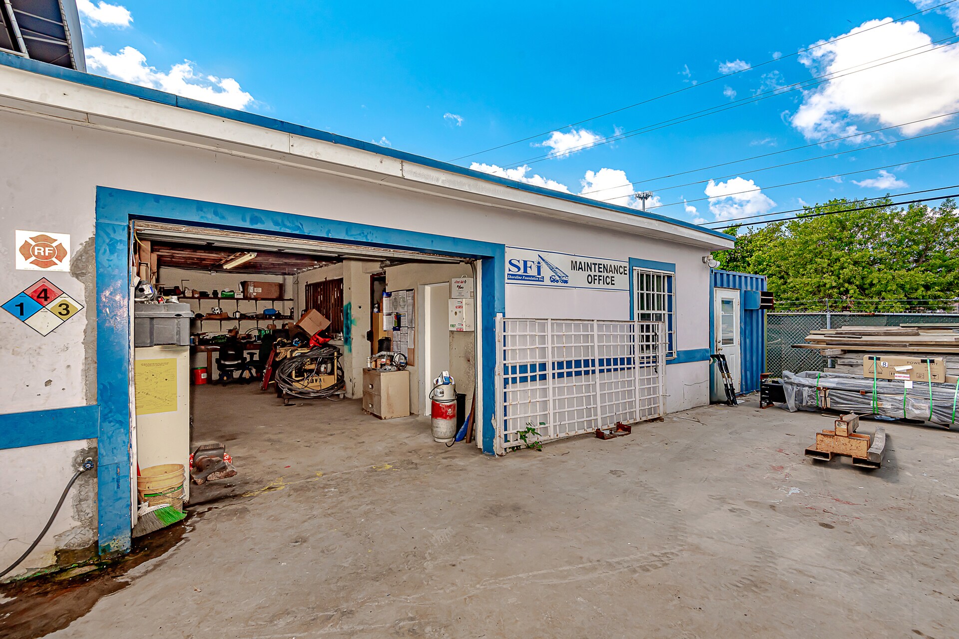 2301 SW 57th Ave, West Park, FL for lease Interior Photo- Image 1 of 26