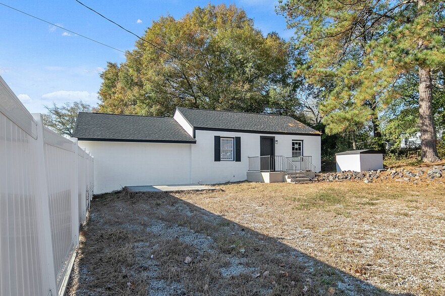 1500 Gillespie St, Fayetteville, NC for sale - Building Photo - Image 3 of 40