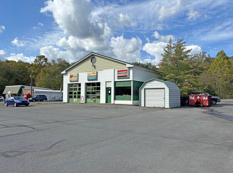 10379 Route 209 Rd, Tower City, PA for sale - Building Photo - Image 2 of 3