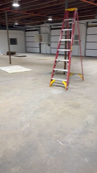 1411 Grantham St, Goldsboro, NC for lease - Commercial Listing Video - Image 2 of 9