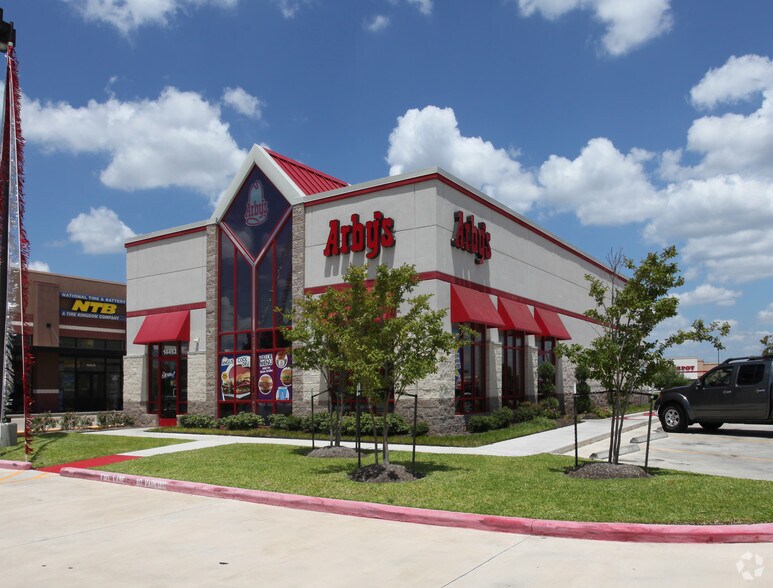 14452 FM 2920, Tomball, TX for sale - Primary Photo - Image 1 of 1