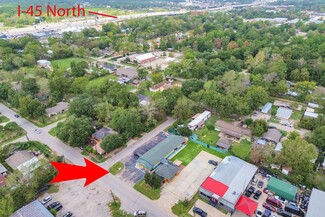 More details for 516 Mill Ave, Conroe, TX - Retail for Sale