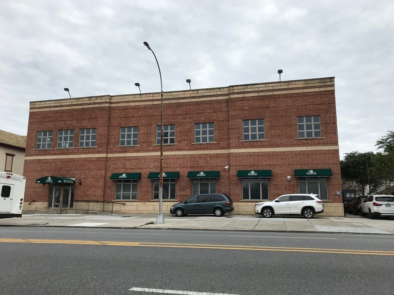 3093 Ocean Ave, Brooklyn, NY for sale - Primary Photo - Image 1 of 1