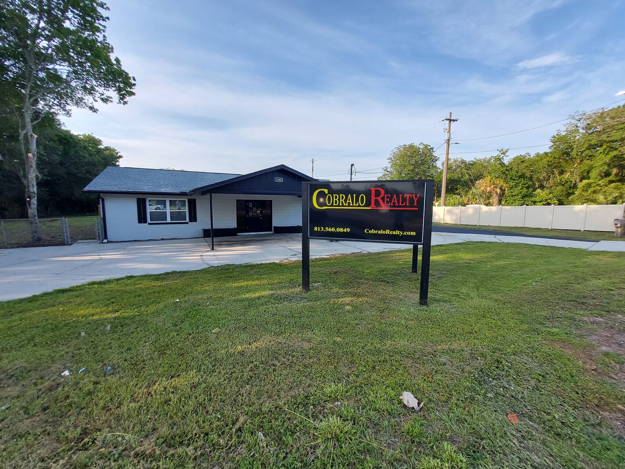 1202 Bloomingdale Ave, Valrico, FL for sale Building Photo- Image 1 of 1