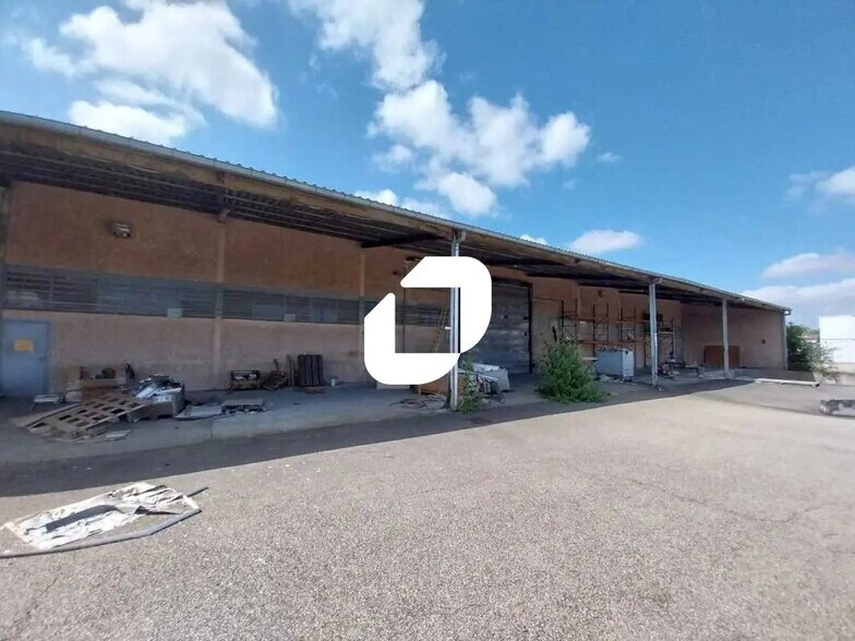 9003 Rue Jean Raymond Marmey, Jonage for sale - Building Photo - Image 2 of 15