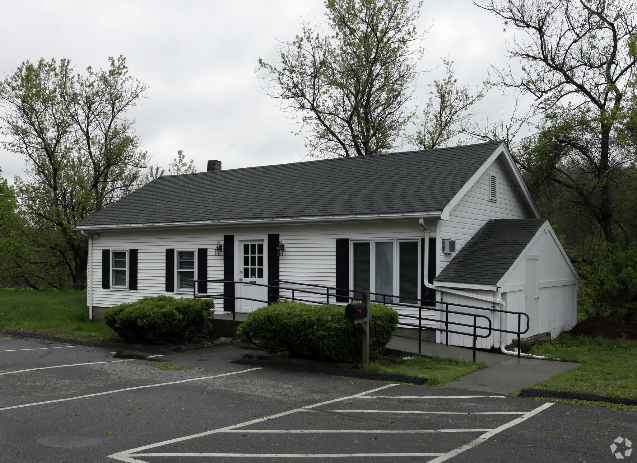 888 W Center St, West Bridgewater, MA for sale Primary Photo- Image 1 of 1