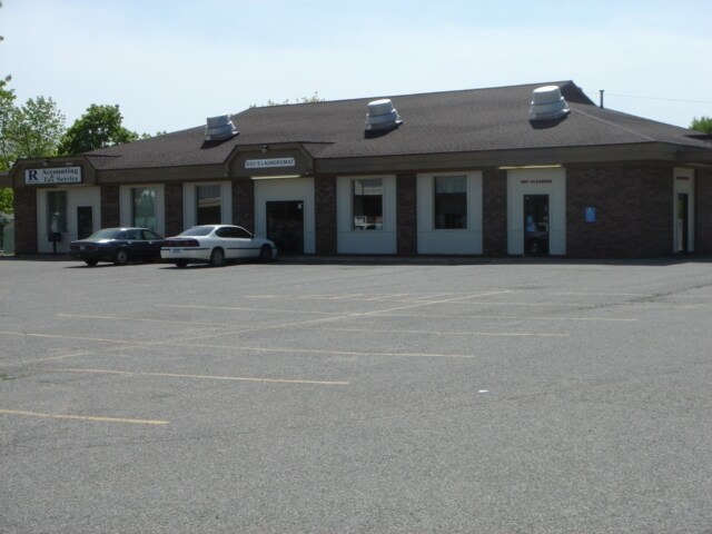 1122 W Main St, Fremont, MI for sale - Primary Photo - Image 1 of 1