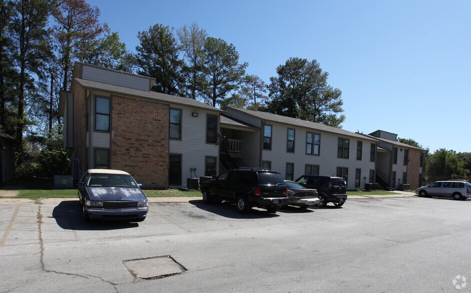 5601 Hamill Rd, Houston, TX 77039