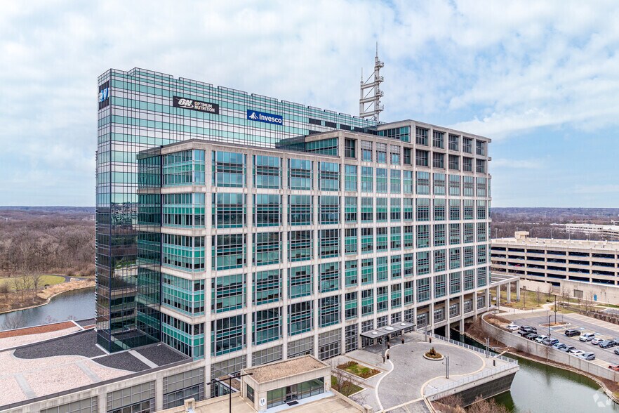 3500 Lacey Rd, Downers Grove, IL for sale - Primary Photo - Image 1 of 1