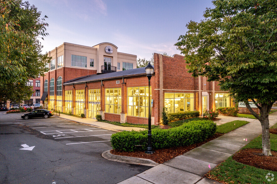 2137 South Blvd, Charlotte, NC for sale - Primary Photo - Image 1 of 16