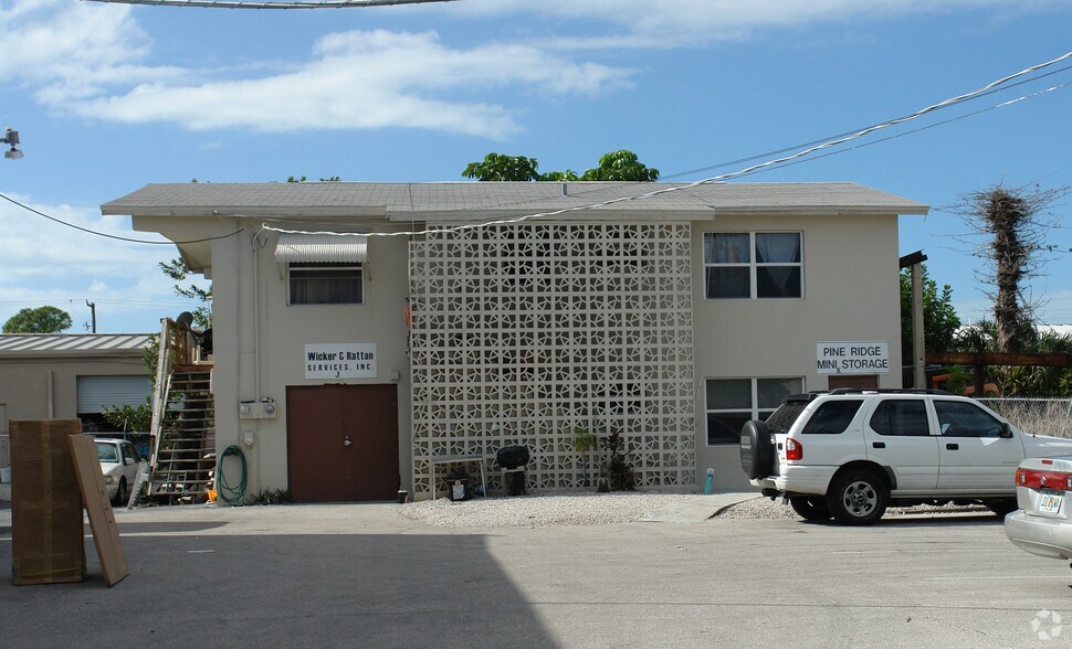 5307 Shirley St, Naples, FL for sale - Primary Photo - Image 1 of 4