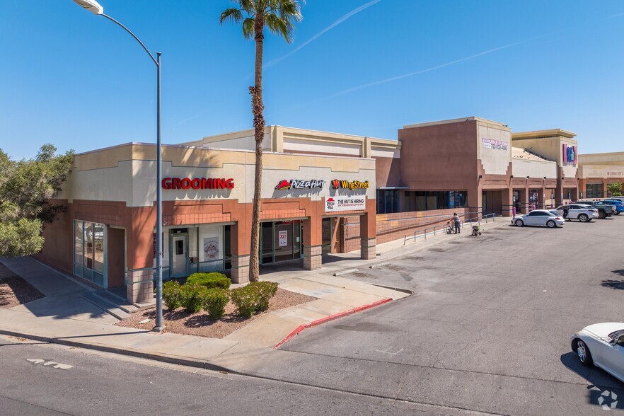 716 S Boulder Hwy, Henderson, NV for lease - Building Photo - Image 2 of 8