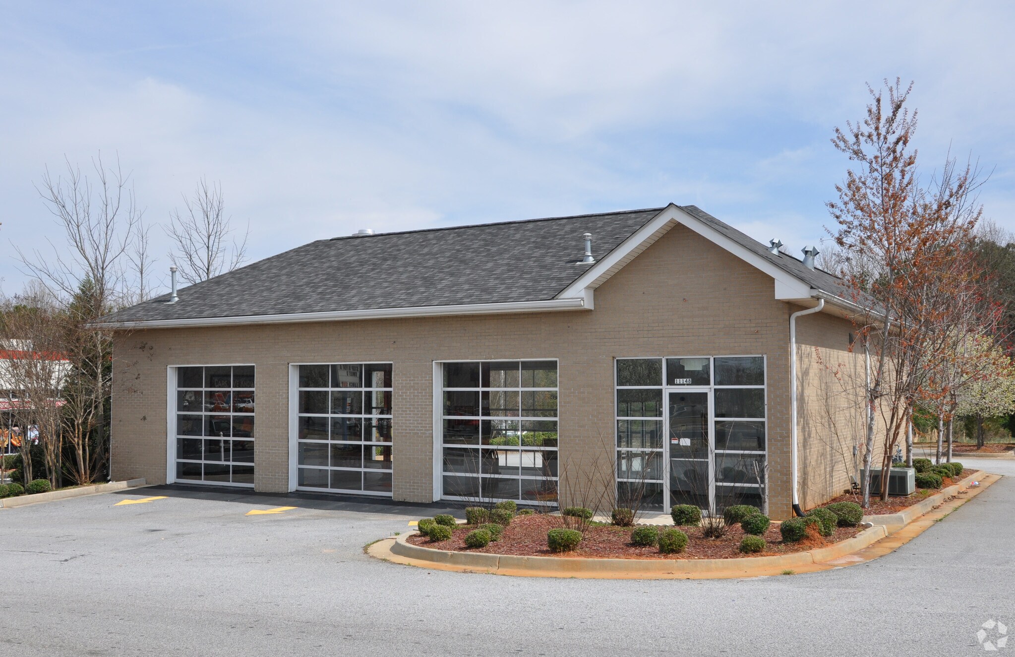 11148 Tara Blvd, Hampton, GA 30228 Valvoline Instant Oil Change