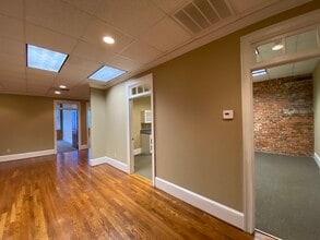 217-219 E Washington St, Greenville, SC for lease Interior Photo- Image 2 of 8