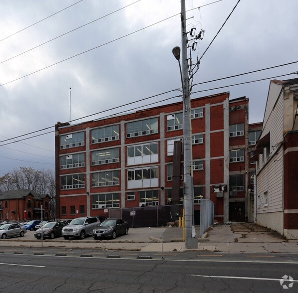 22 Cannon St E, Hamilton, ON for lease - Building Photo - Image 3 of 6