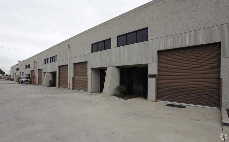 7372 Walnut Ave, Buena Park, CA for lease - Building Photo - Image 2 of 2