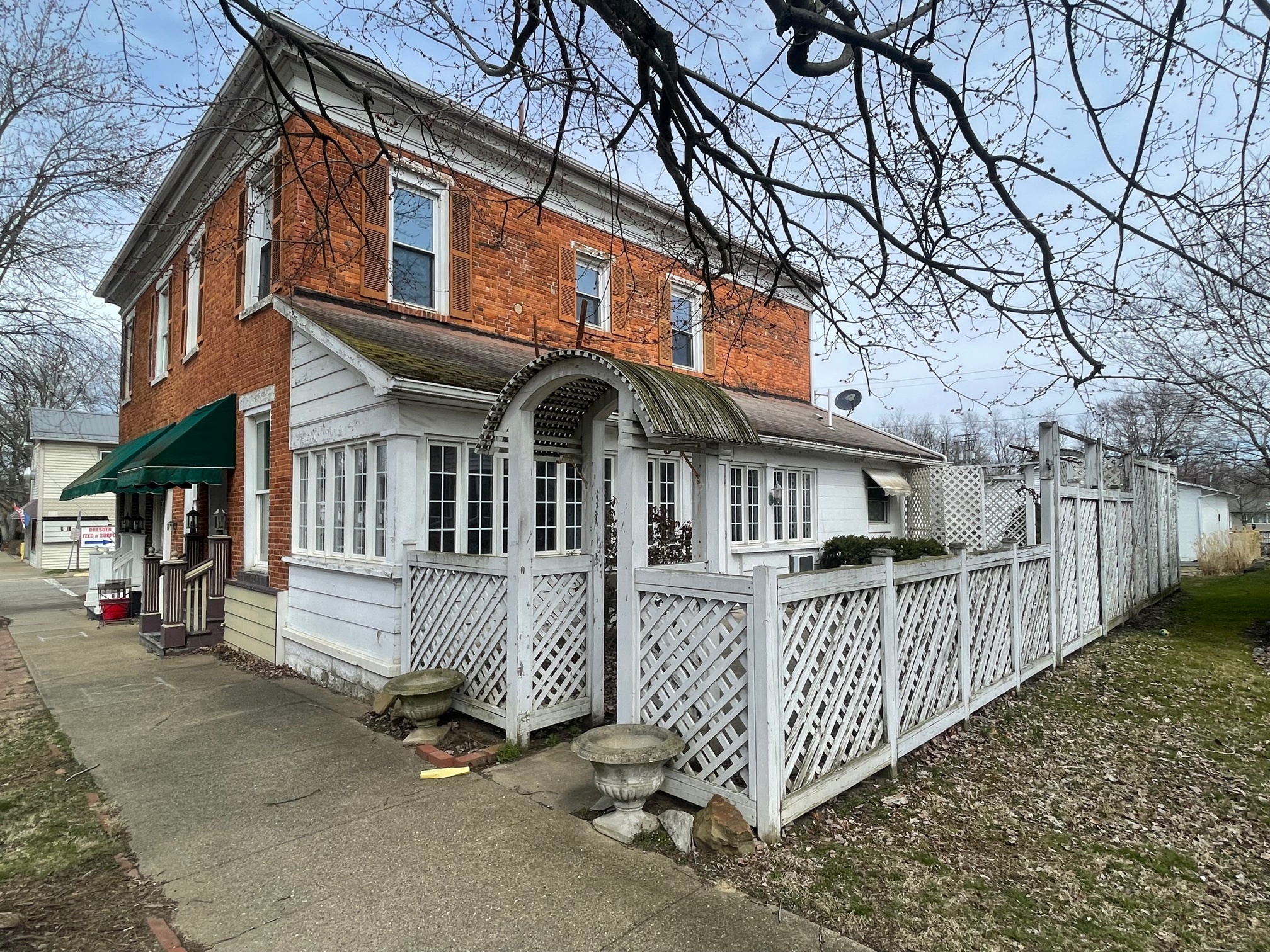 700 Main St, Dresden, OH for sale Building Photo- Image 1 of 1