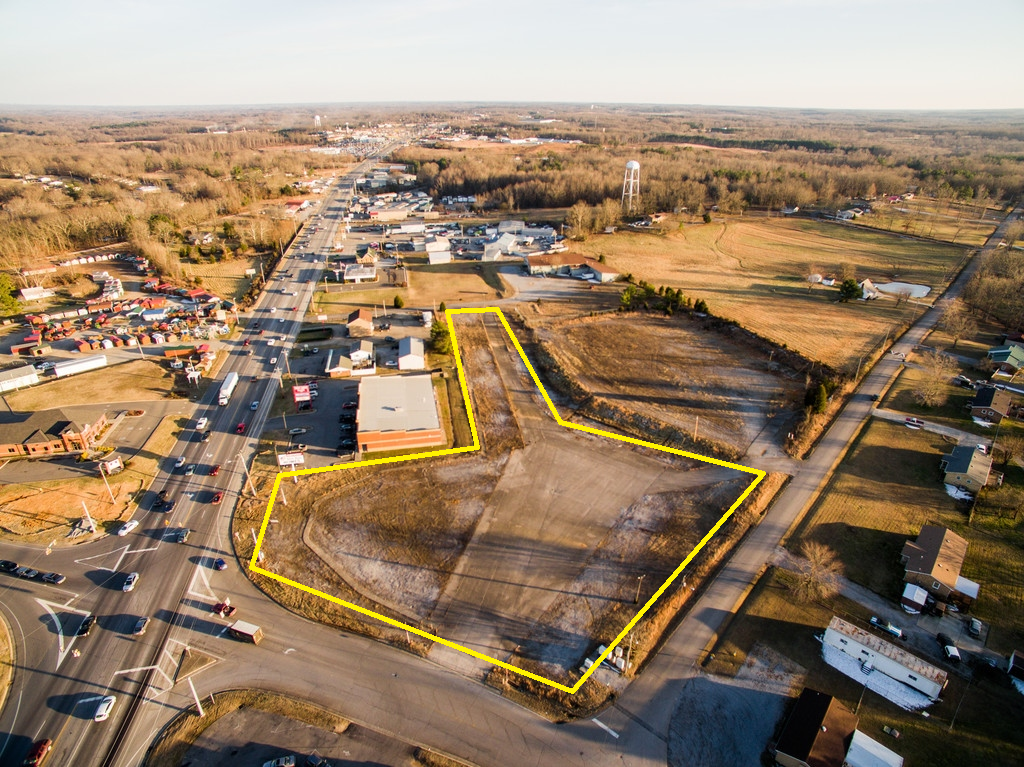 1900 Highway 46 S, Dickson, TN for sale Building Photo- Image 1 of 9