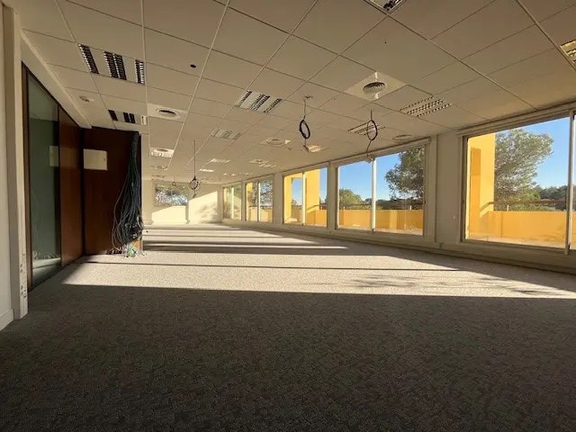 Office in Valbonne for lease - Interior Photo - Image 2 of 5