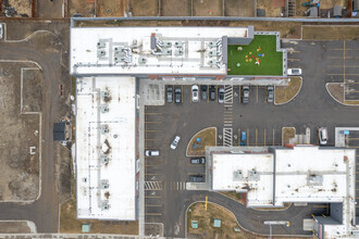 272 Kinniburgh Blvd, Chestermere, AB - aerial  map view - Image1