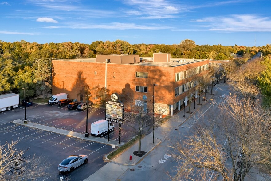 1820 Ridge Rd, Homewood, IL for sale - Building Photo - Image 3 of 8