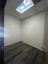 300 S Highland Springs Ave, Banning, CA for lease Building Photo- Image 2 of 8