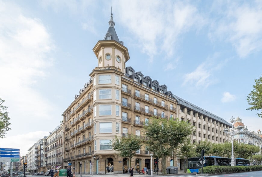 Askatasunaren Hiribidea, 17, San Sebastián, Guipúzcoa for lease - Primary Photo - Image 1 of 1