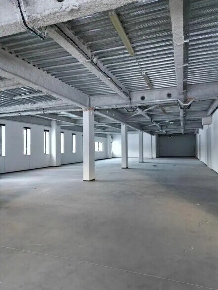 Industrial in Entzheim for lease - Interior Photo - Image 3 of 4
