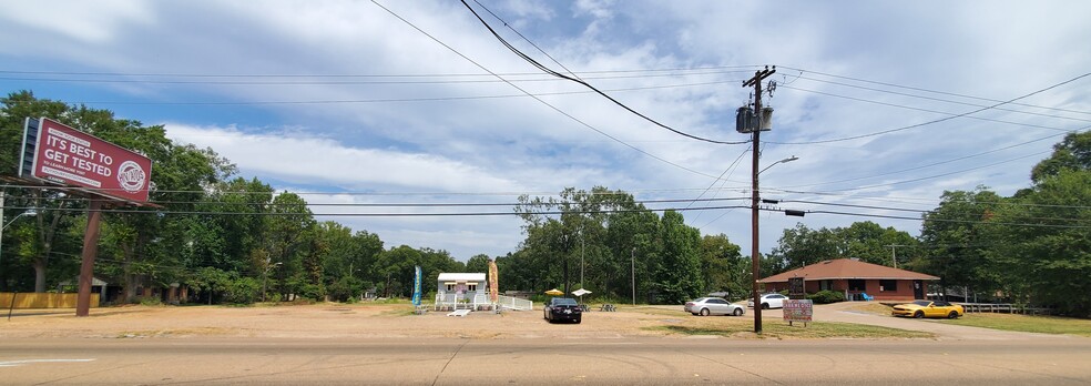 2720 John R Lynch St, Jackson, MS for sale - Building Photo - Image 3 of 13