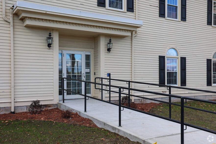 3 Meeting House Rd, Chelmsford, MA for lease - Building Photo - Image 3 of 28