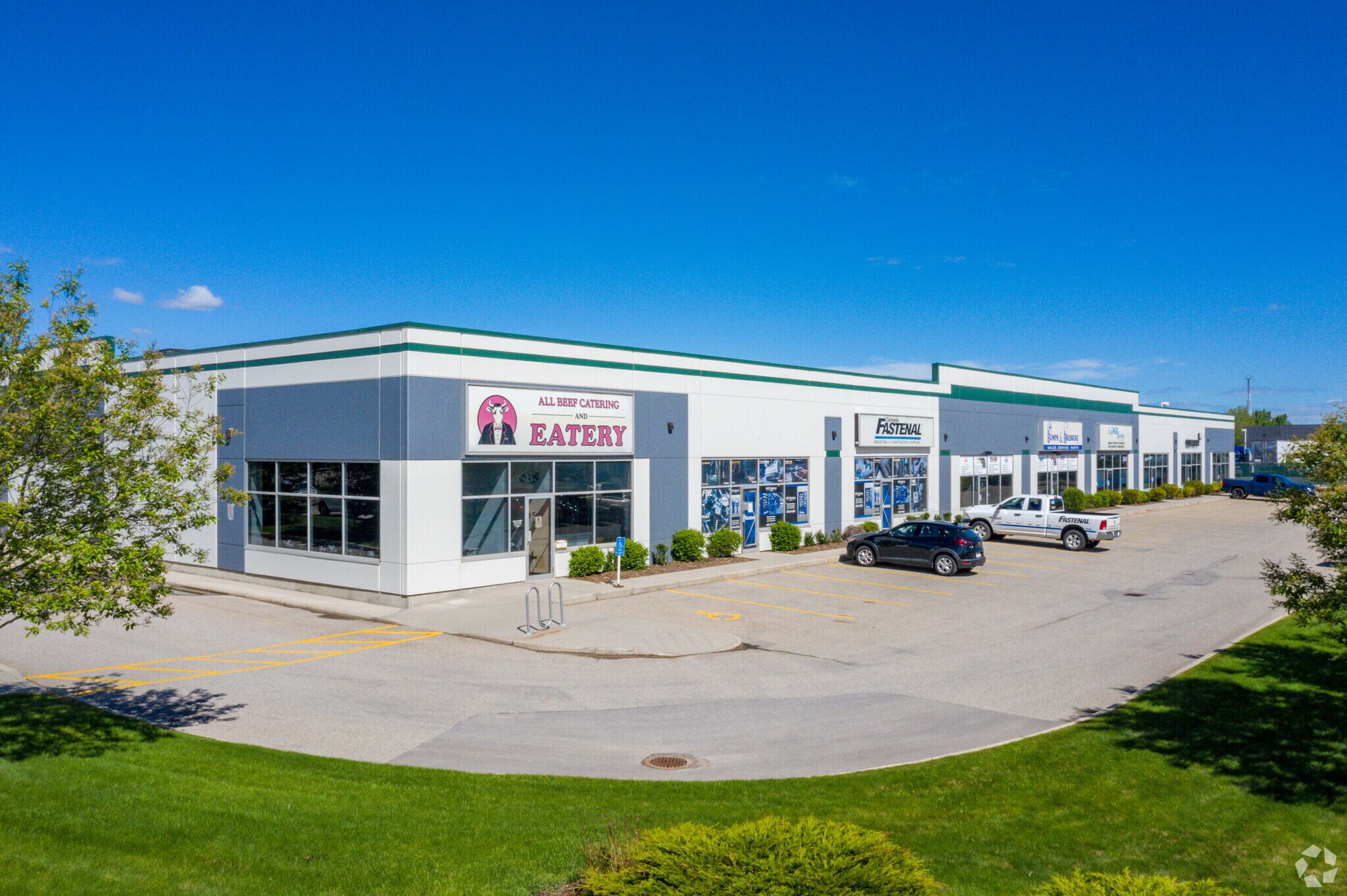 5200 64th Ave SE, Calgary, AB for lease Building Photo- Image 1 of 5