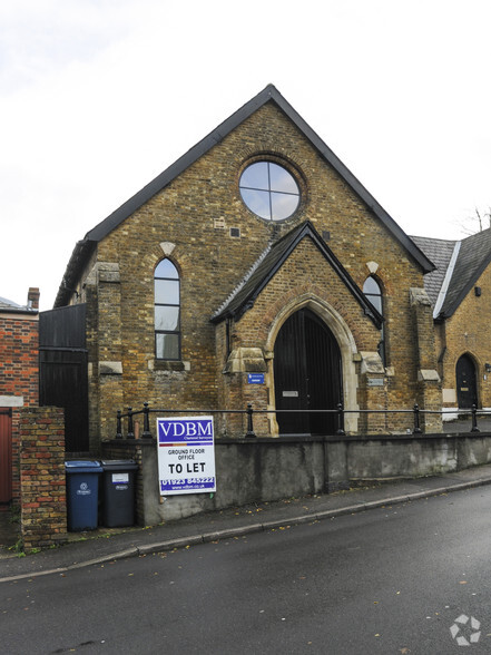 32-34 Byron Hill Rd, Harrow for sale - Primary Photo - Image 1 of 10