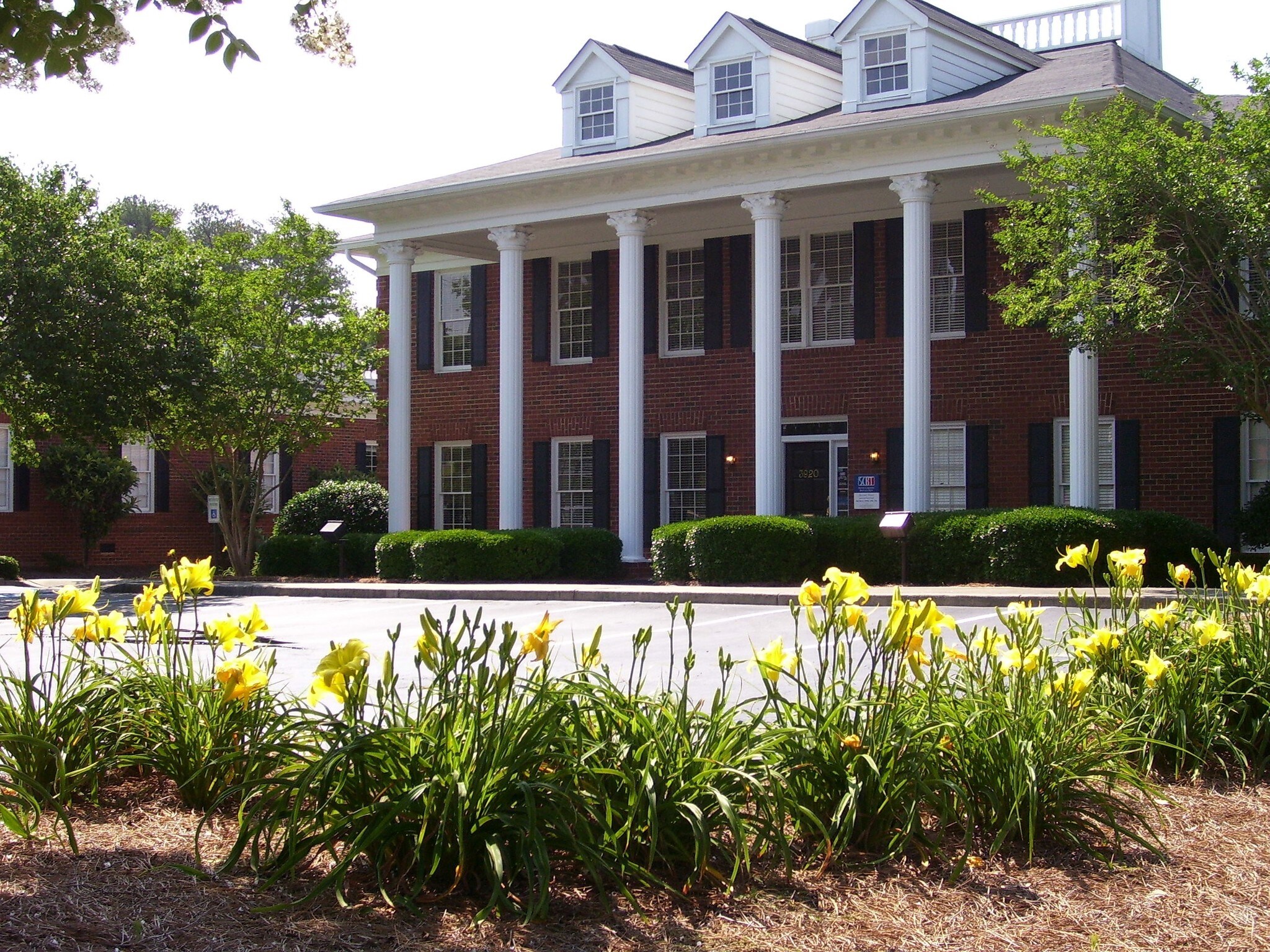 3920 Forest Dr, Columbia, SC for sale Building Photo- Image 1 of 1