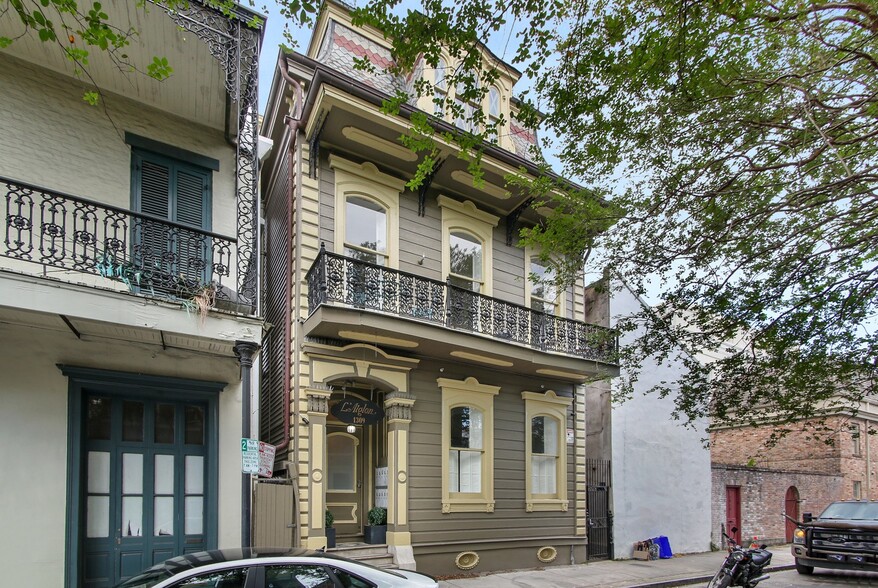 1309 Dauphine St, New Orleans, LA for sale - Building Photo - Image 1 of 4