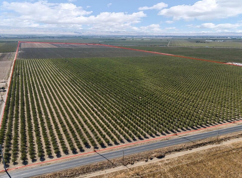 25100 Kasson Rd, Tracy, CA for sale - Primary Photo - Image 1 of 1