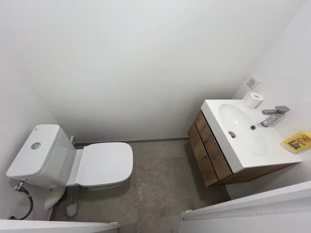 6 Rue Merle, Cannes for lease - Building Photo - Image 3 of 4