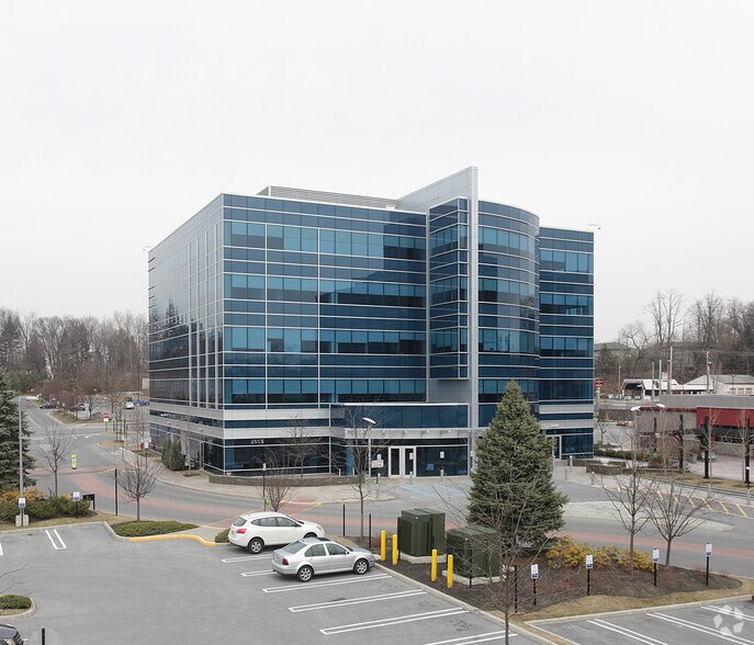 2515 South Rd, Poughkeepsie, NY for sale - Primary Photo - Image 1 of 1