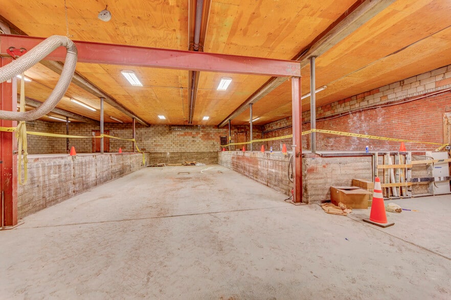 460 W University Ave, Laramie, WY for lease - Building Photo - Image 3 of 7