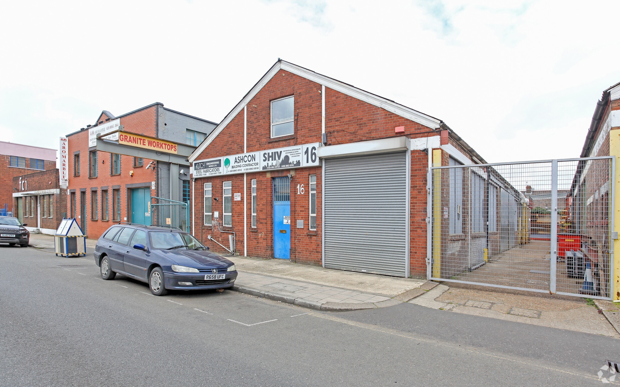 16 Minerva Rd, London for sale Primary Photo- Image 1 of 1