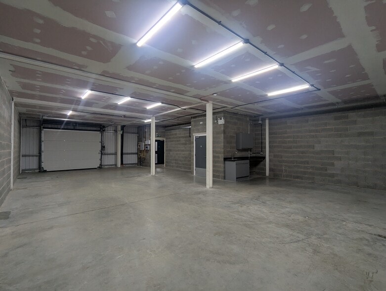 Sapper Jordan Rossi Park, Baildon for lease - Building Photo - Image 3 of 7