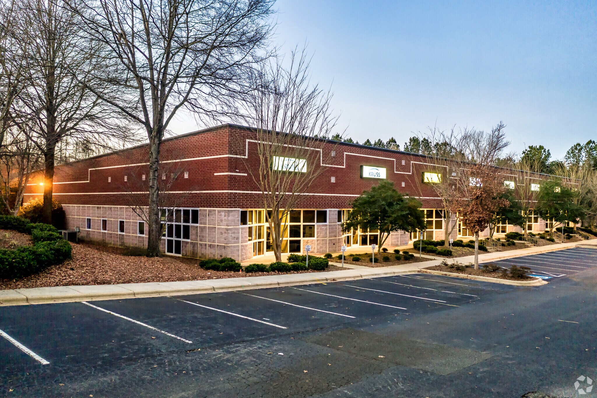 1020 Crews Rd, Matthews, NC for sale Primary Photo- Image 1 of 1