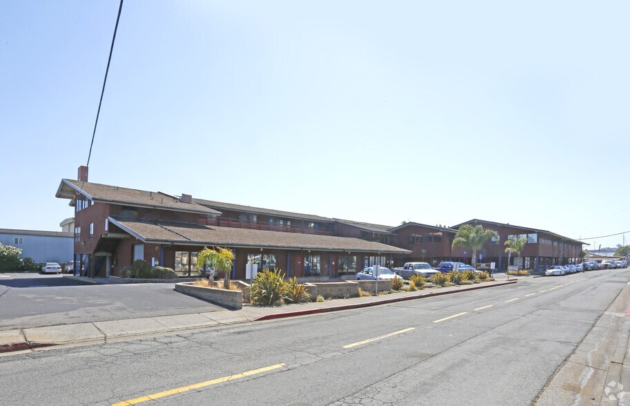 475 Gate Five Rd, Sausalito, CA for lease - Primary Photo - Image 1 of 5