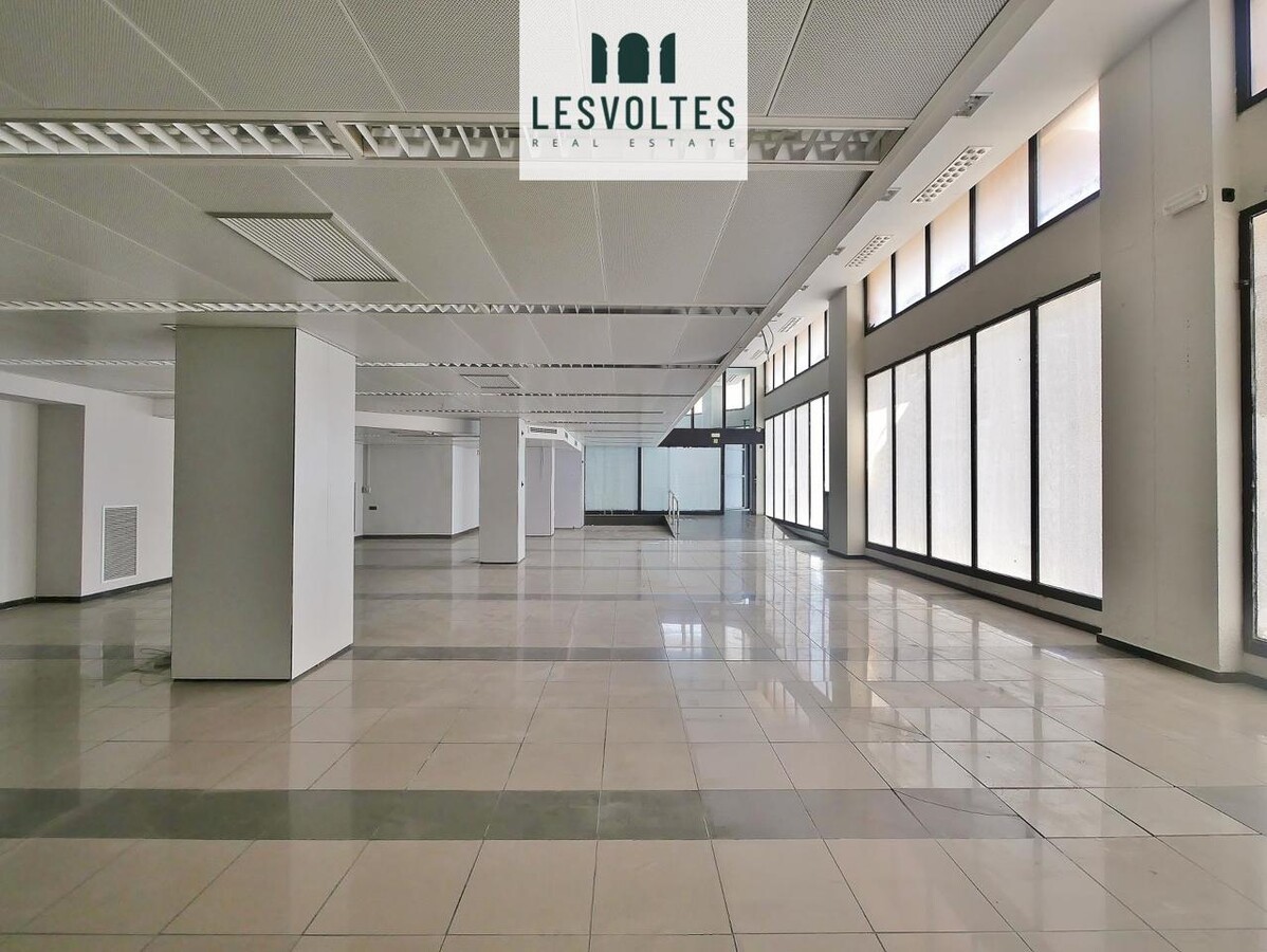 Palafrugell, GER 17200 - - - Interior Photo - Image 1 of 3