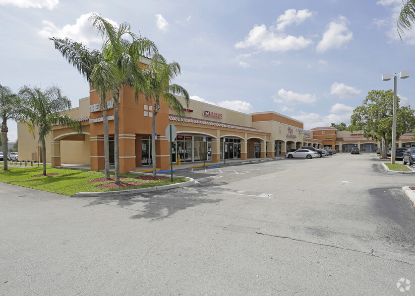 15401-15469 SW 137th Ave, Miami, FL for lease - Building Photo - Image 3 of 7